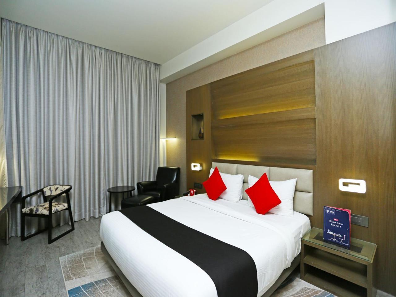 โกลเดน บลอสซัม อิมพีเรียล รีสอร์ต Hotel ลัคเนา ภายนอก รูปภาพ
